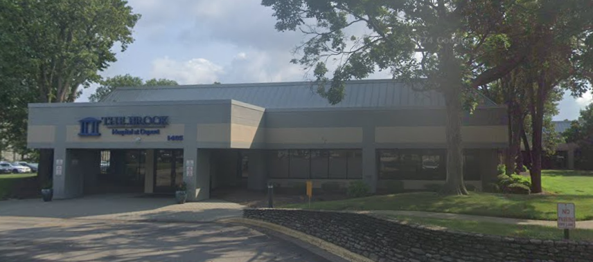 Brook Hospital - Dupont